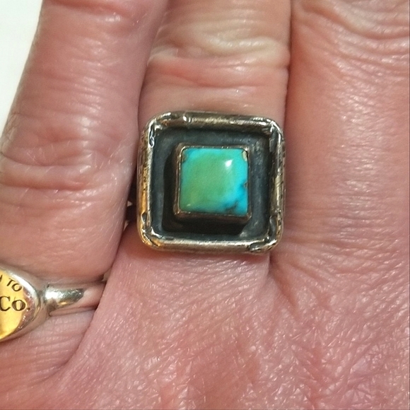 Vintage Jewelry - Old Pawn Navajo Turquoise Sterling Shadow Box Ring